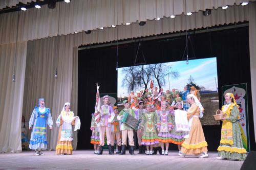 Гала-концерт районного фестиваля "Радуга культур"
