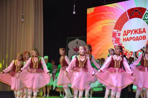 Гала-концерт районного фестиваля "Радуга культур"