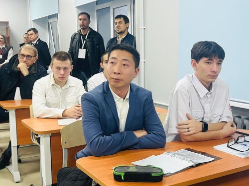 Российско-китайский форум инвестиционного развития и торгового сотрудничества «Инвестиционный маршрут. Станция Агрыз»