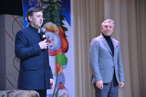 Новогоднее представление с участием депутата Госдумы РФ Айратом Фарраховым