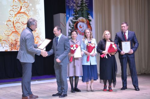 Новогоднее представление с участием депутата Госдумы РФ Айратом Фарраховым