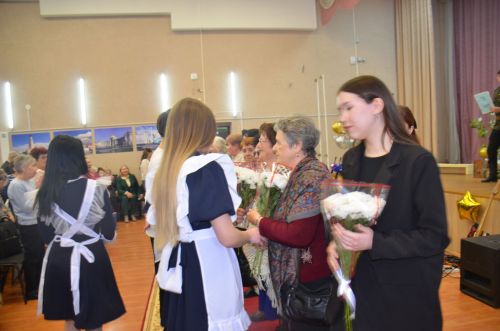 3-я городская школа отпраздновала 75-летний юбилей