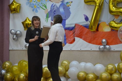 3-я городская школа отпраздновала 75-летний юбилей