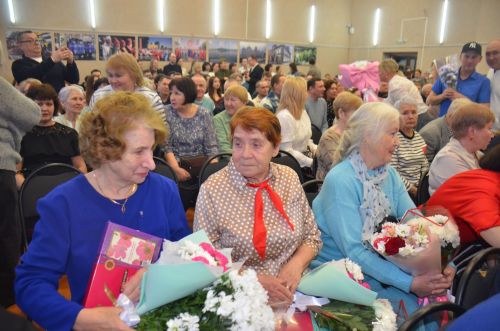 3-я городская школа отпраздновала 75-летний юбилей