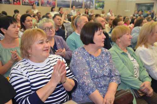 3-я городская школа отпраздновала 75-летний юбилей