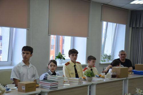 Круглый стол с участием главы района с победителями акции "Одаренные дети глубинки"