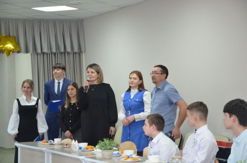 Круглый стол с участием главы района с победителями акции "Одаренные дети глубинки"