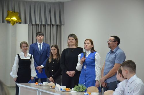 Круглый стол с участием главы района с победителями акции "Одаренные дети глубинки"