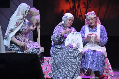 Триумф талантов: в Агрызском районе прошёл гала-концерт «Радуга культур»