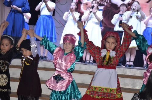 В Районном дворце культуры прошёл фестиваль талантов