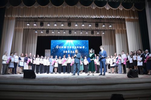 В Районном дворце культуры прошёл фестиваль талантов