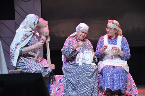 Триумф талантов: в Агрызском районе прошёл гала-концерт «Радуга культур»
