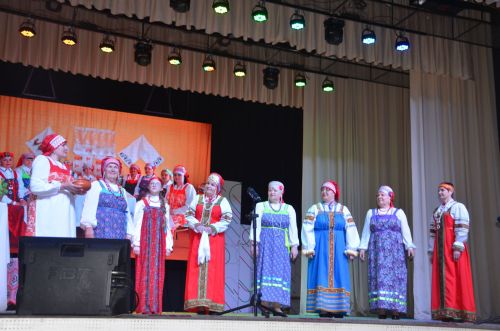 Триумф талантов: в Агрызском районе прошёл гала-концерт «Радуга культур»