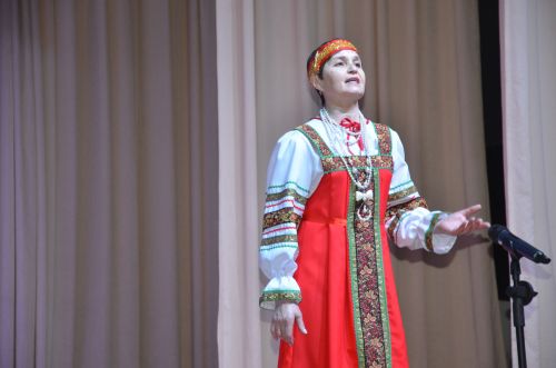 Триумф талантов: в Агрызском районе прошёл гала-концерт «Радуга культур»