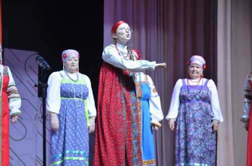 Триумф талантов: в Агрызском районе прошёл гала-концерт «Радуга культур»