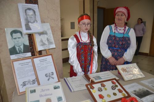 Триумф талантов: в Агрызском районе прошёл гала-концерт «Радуга культур»