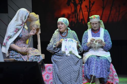 Триумф талантов: в Агрызском районе прошёл гала-концерт «Радуга культур»