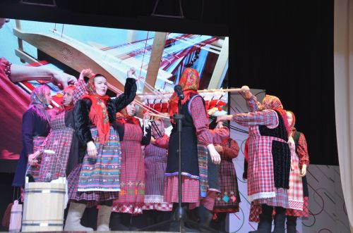 Триумф талантов: в Агрызском районе прошёл гала-концерт «Радуга культур»