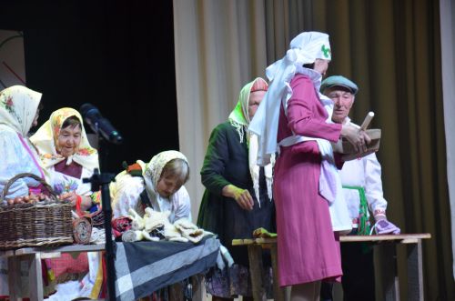 Триумф талантов: в Агрызском районе прошёл гала-концерт «Радуга культур»