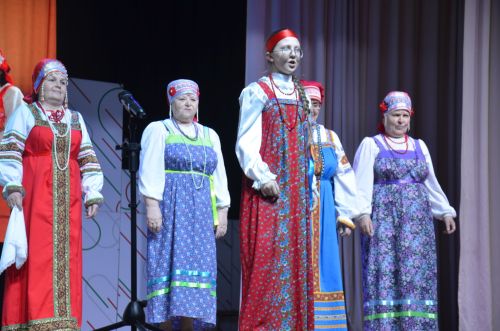 Триумф талантов: в Агрызском районе прошёл гала-концерт «Радуга культур»