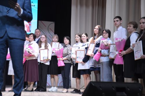 В Районном дворце культуры прошёл фестиваль талантов