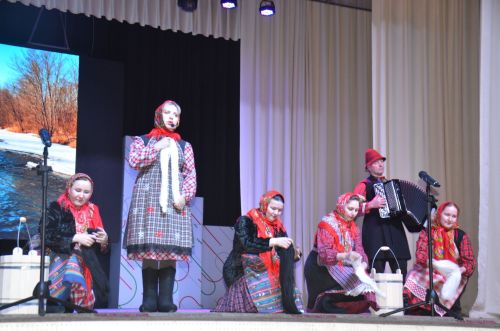 Триумф талантов: в Агрызском районе прошёл гала-концерт «Радуга культур»