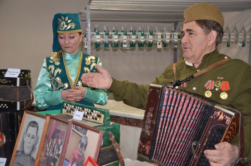 Триумф талантов: в Агрызском районе прошёл гала-концерт «Радуга культур»