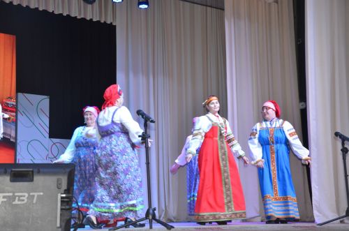 Триумф талантов: в Агрызском районе прошёл гала-концерт «Радуга культур»