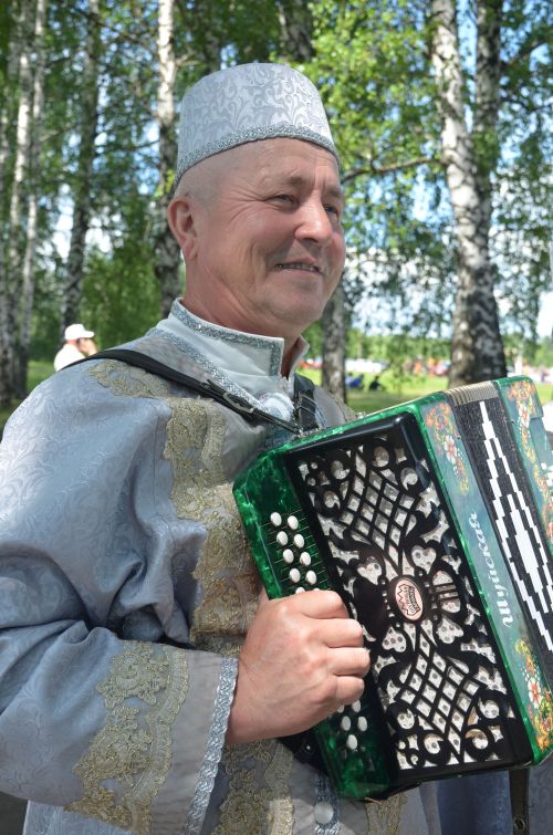 В Агрызе состоялся народный татарский праздник - Сабантуй