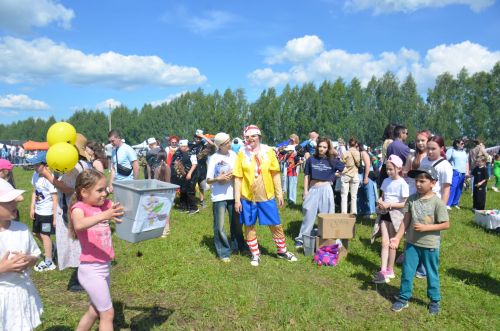 В Агрызе состоялся народный татарский праздник - Сабантуй
