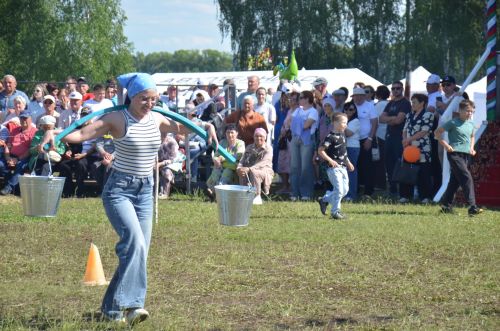 В Агрызе состоялся народный татарский праздник - Сабантуй