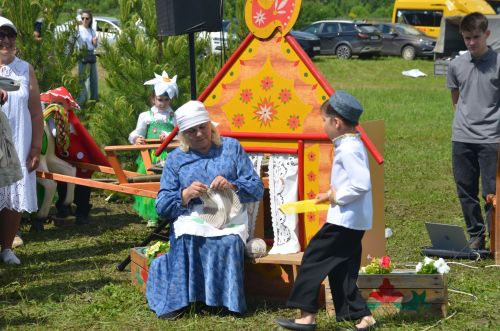 В Агрызе состоялся народный татарский праздник - Сабантуй