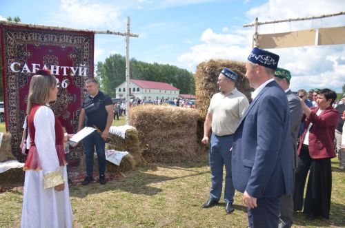В Агрызе состоялся народный татарский праздник - Сабантуй