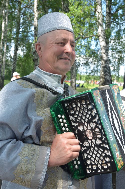 В Агрызе состоялся народный татарский праздник - Сабантуй