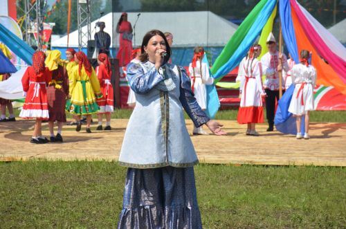 В Агрызе состоялся народный татарский праздник - Сабантуй
