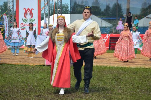 В Агрызе состоялся народный татарский праздник - Сабантуй