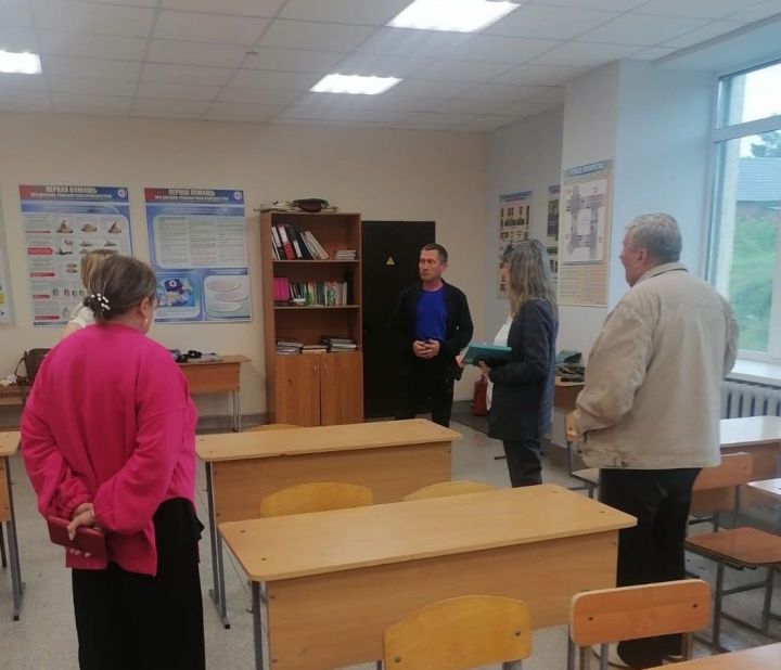 В Агрызе состоялась приемка образовательных организаций к новому учебному году