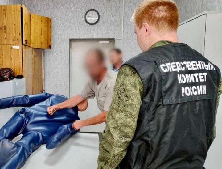 Мужчина недалеко от Агрыза жестоко расправился с престарелой матерью