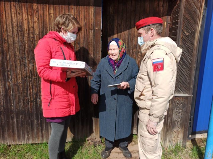 Ленар Нургаянов поздравил с Днем добровольца