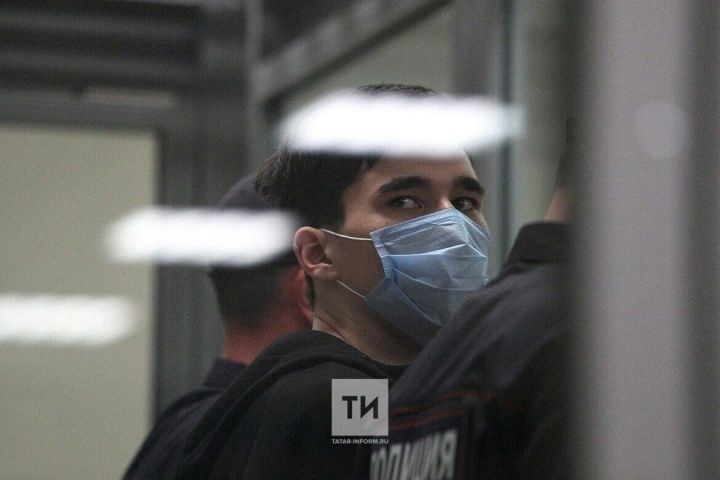Илназ Галәвиевне гомерлеккә рәшәткә артына озаттылар