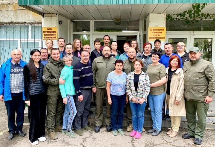 Алексей Песошин һәм Әсгать Сәфәров Луганскида Татарстан табиблары белән очрашты