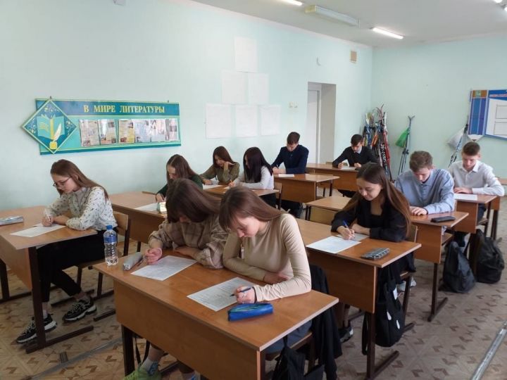 На этой неделе агрызские выпускники напишут первые экзамены