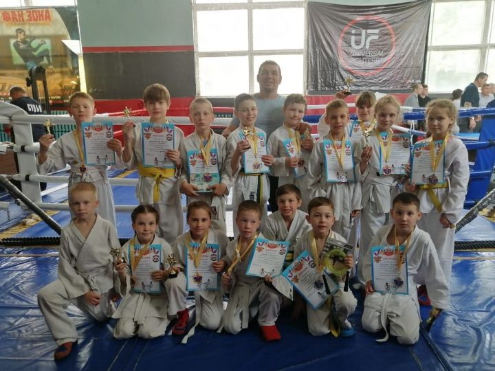 Юные рукопашники достойно завершили сезон