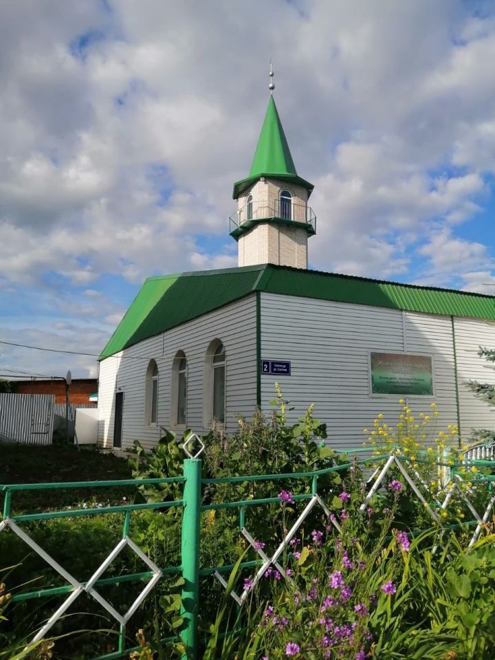 Азан ишеткәннән соң укыла торган дога