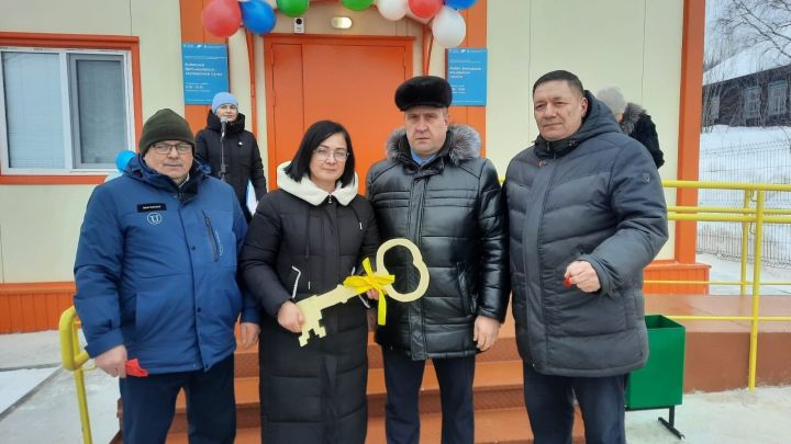В Азево открылся фельдшерско-акушерский пункт