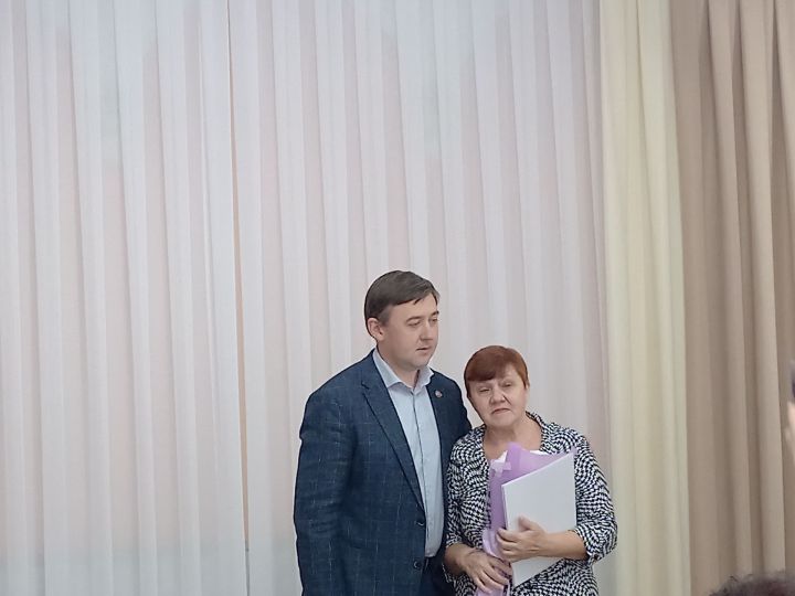 Әгерҗедә хәрбиләр һәм волонтерлар белән очрашу узды
