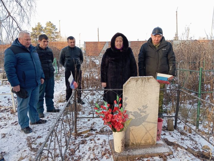 Районда Чечняда һәлак булганнарны искә алдылар