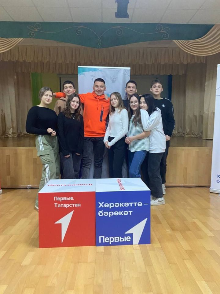 «Первые» Агрыза встретились с путешественником Русланом Камалетдиновым