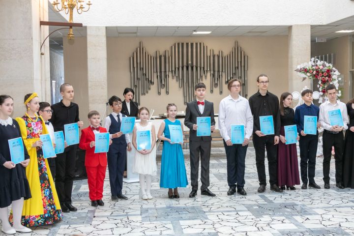 Альфия Когогина организовала мастер-классы московских педагогов для воспитанников школы искусств Агрыза и не только