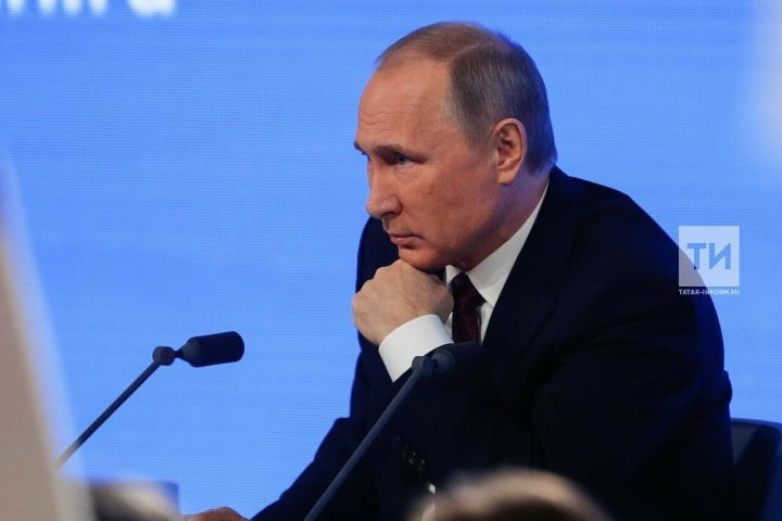 Владимир Путин Халыкара хатын-кызлар көне белән котлады